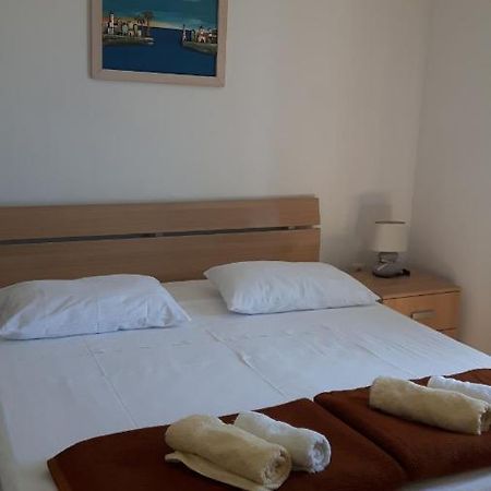 Rooms Andelka Bol Bagian luar foto