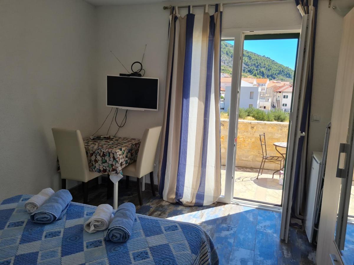 Rooms Andelka Bol Bagian luar foto