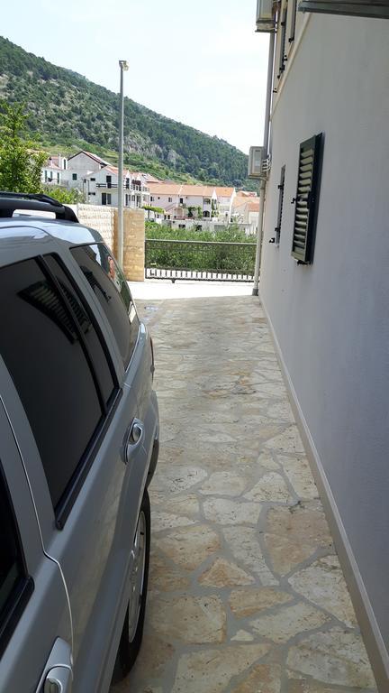 Rooms Andelka Bol Bagian luar foto